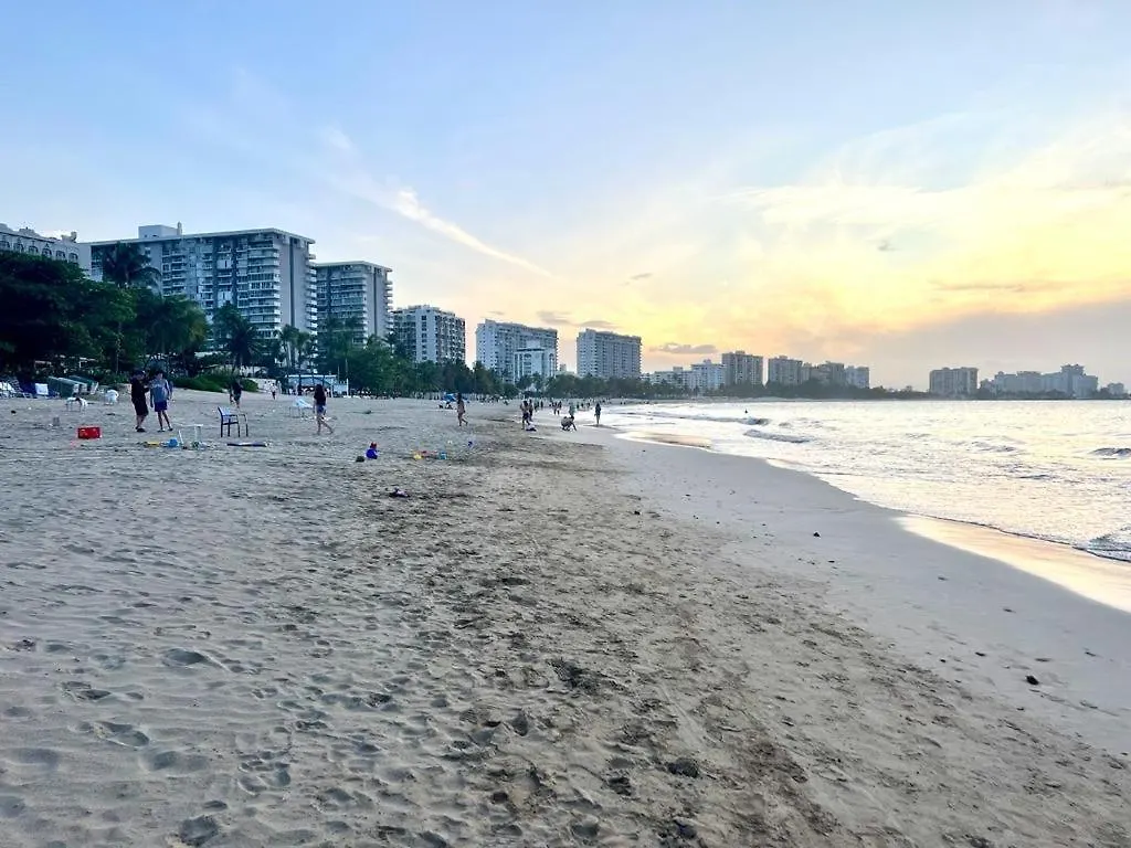 Hobie Beachfront Apartment Isla Verde San Juan