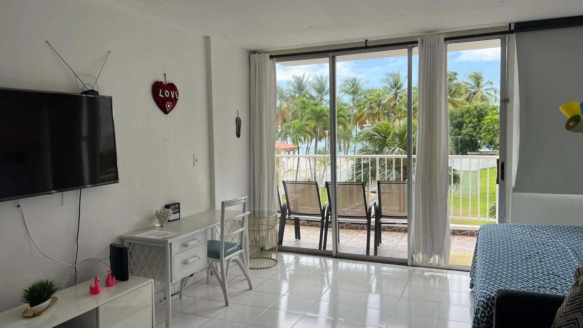 Hobie Beachfront Apartment Isla Verde San Juan Puerto Rico