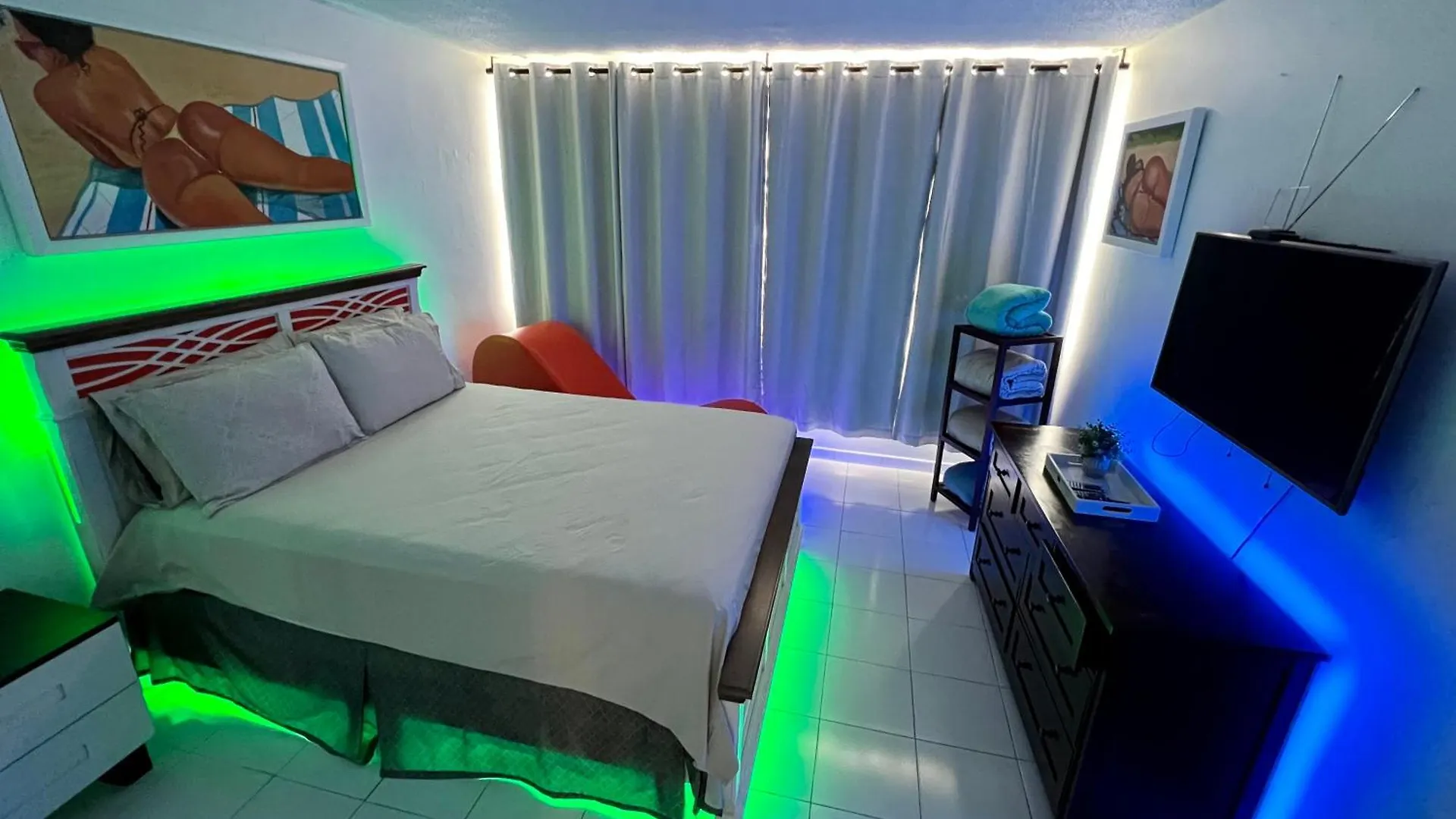 Hobie Beachfront Apartment Isla Verde San Juan Puerto Rico