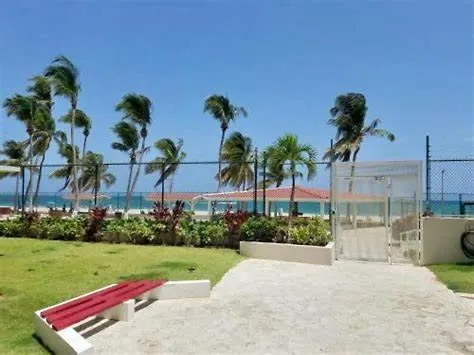 Hobie Beachfront Apartment Isla Verde San Juan 0*,