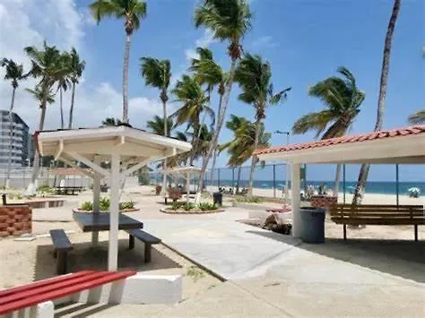 Hobie Beachfront Apartment Isla Verde San Juan