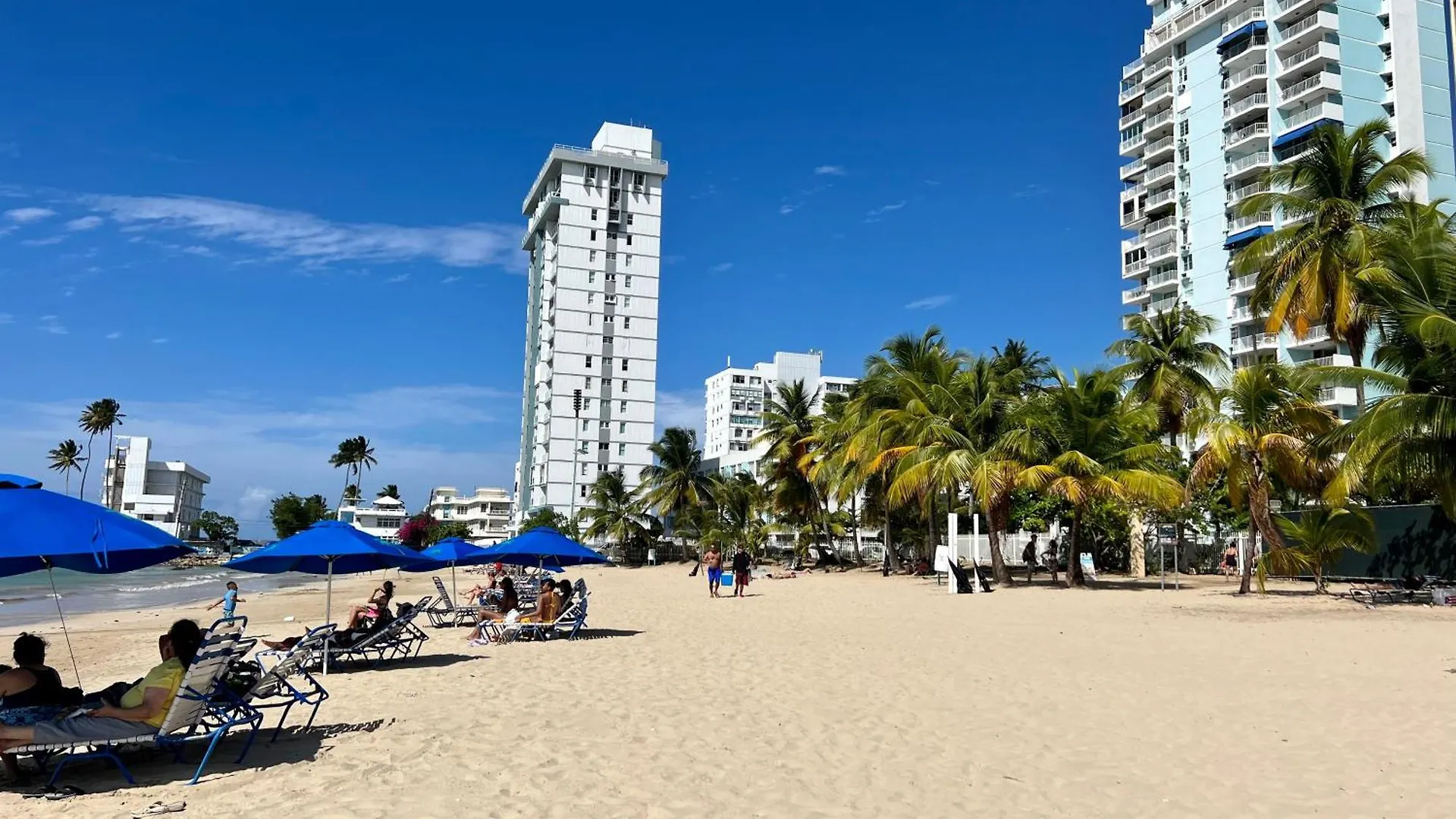 Hobie Beachfront Apartment Isla Verde San Juan